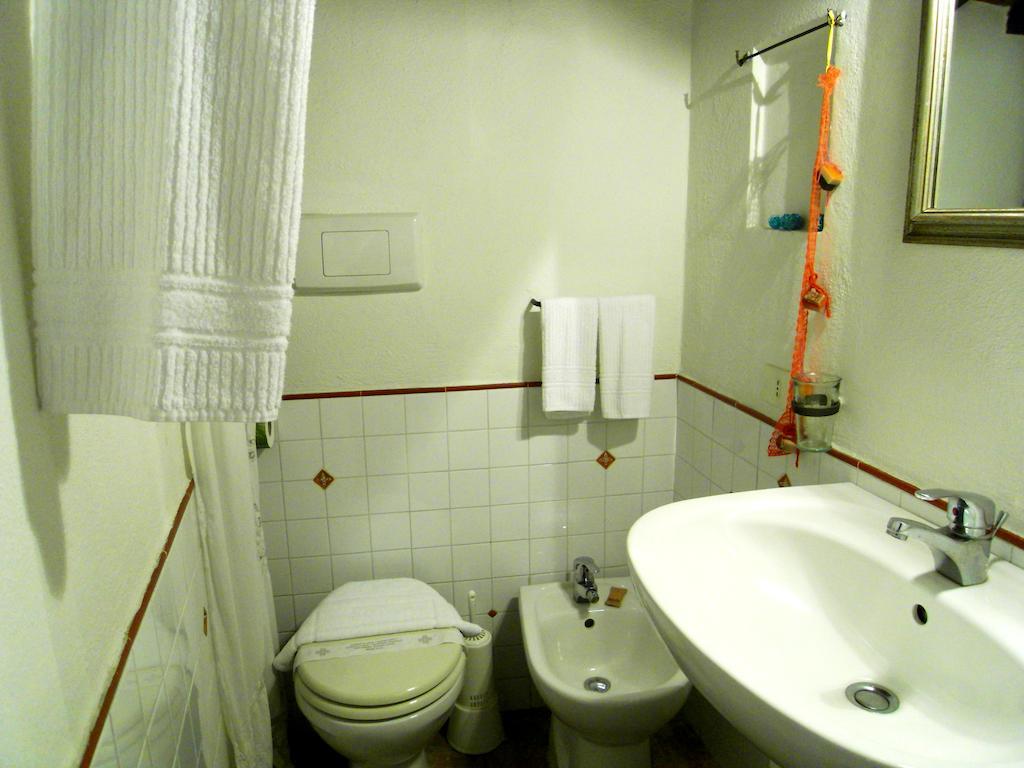Guest House Il Borgo Di Sempronio Semproniano Quarto foto